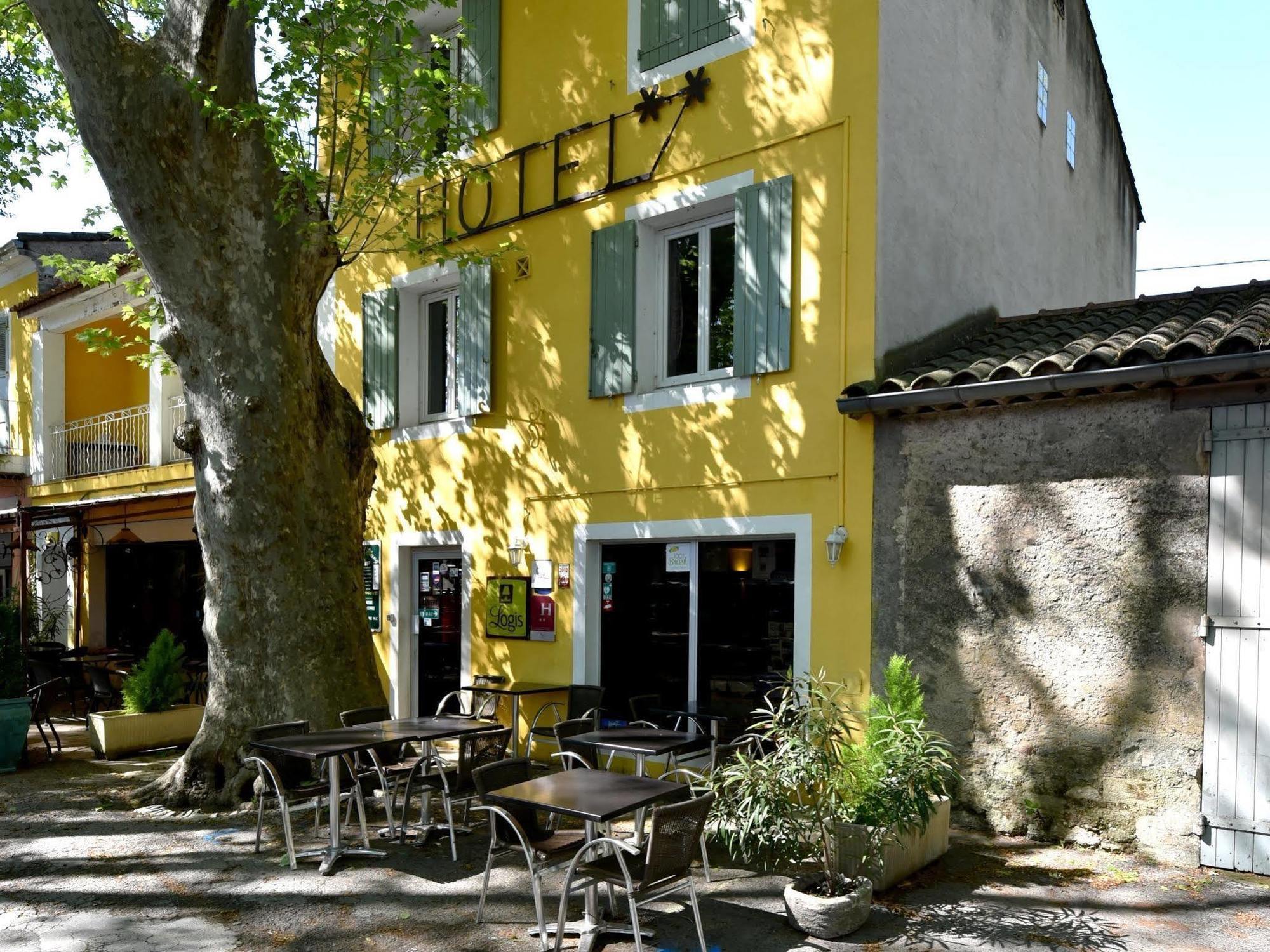 Logis De L'Etang Hotel Cucuron Buitenkant foto